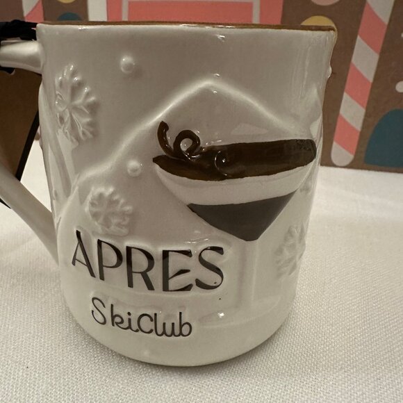 Peppermint & Pine Apres Ski Club Expresso Martini Mug NWT 2025 Hand Painted - Picture 5 of 5